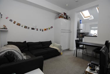 3 bed house, Park Terrace, Gascoyne Place, City Centre, Plymouth, PL48DG - Image 4